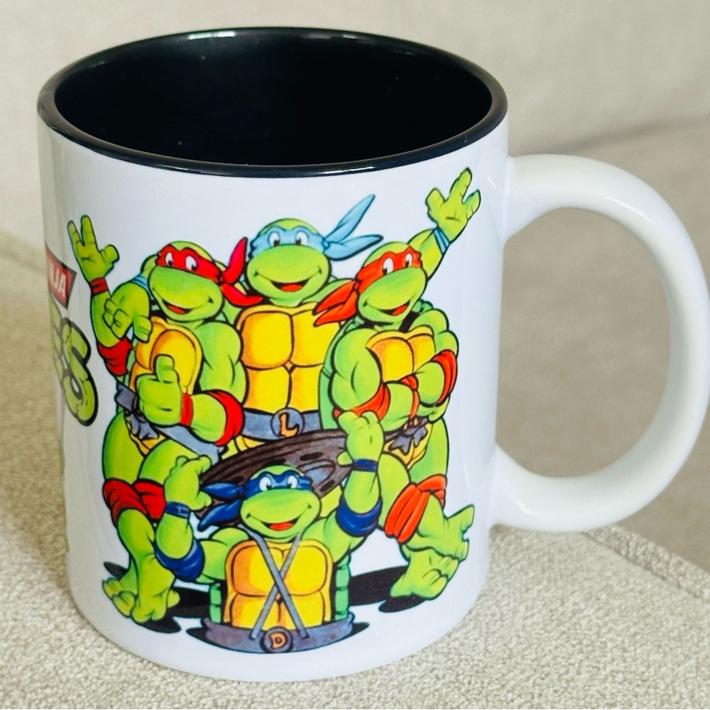 Teenage Mutant Ninja Turtles 12oz Mug
